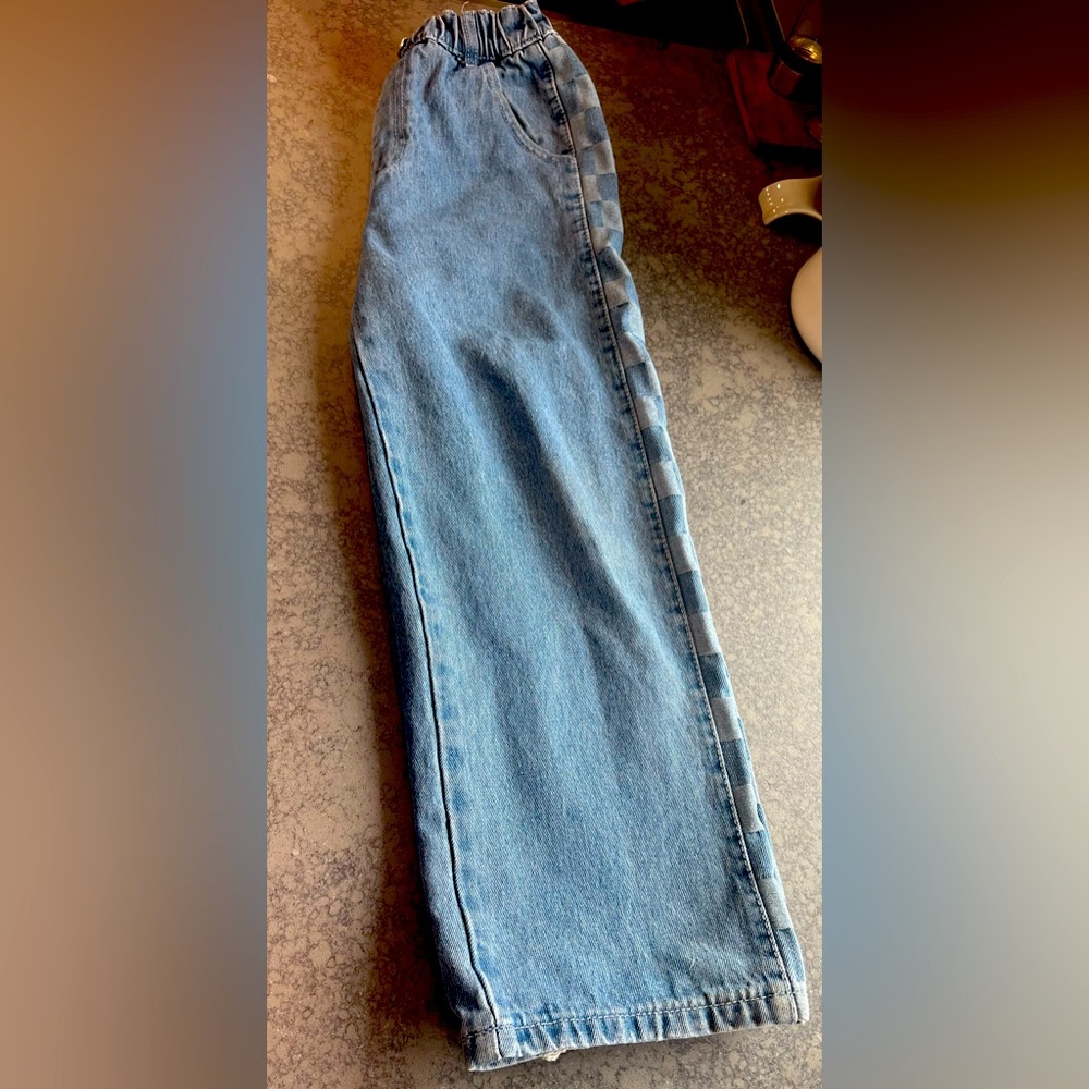 Girls baggy jeans